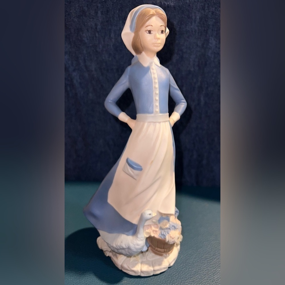 Byron Mold Vintage 1984 Goose Girl Figurine Blue White Ceramic Cottagecore 9”